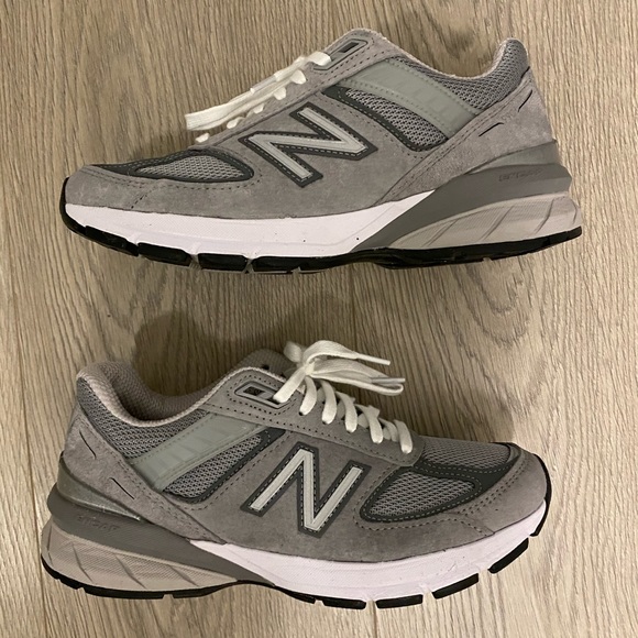 New Balance Shoes - NEW BALANCE 990v5